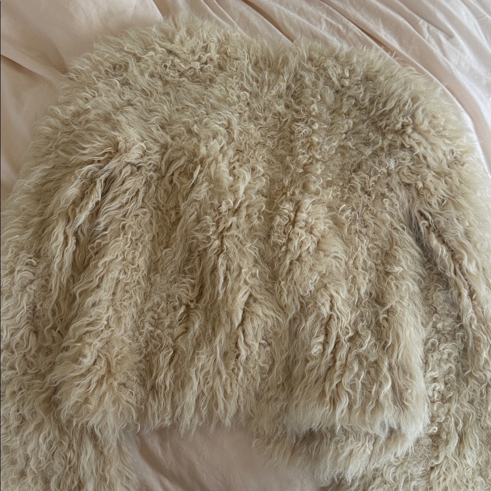Ulla Johnson Harper Lamb Fur Coat in Cream XS/S - Picture 8 of 8